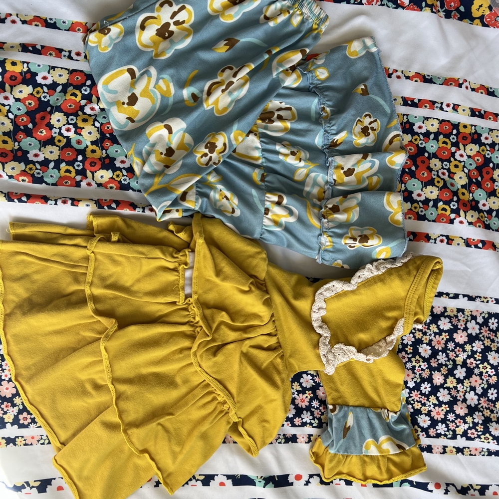 Stylish Floral Baby Outfit Set